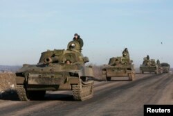 Separatesti retragandu-se din Debalteve, 25 febr, 2015