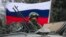 Қырымдағы Ресей әскери-теңіз базасының жауынгері. Балаклава қаласы, 1 наурыз 2014 жыл.