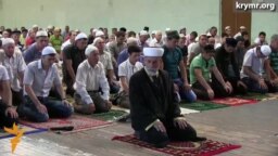 Акмәчеттә Гает намазы