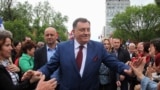 Milorad Dodik među svojim pristalicama