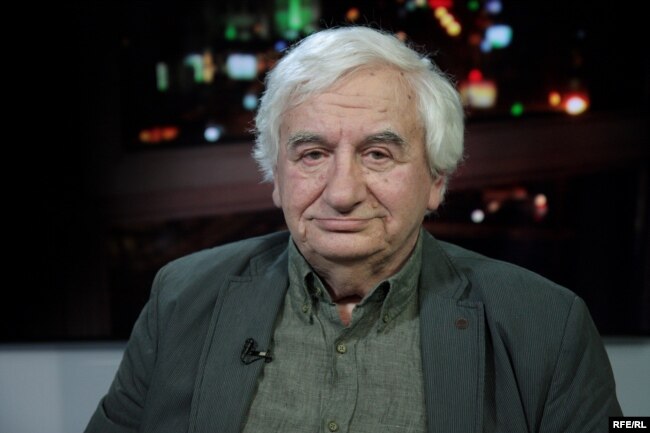 Юрий Богомолов