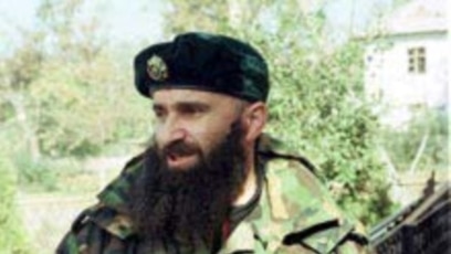 BDSM gimnastikachi porno onlayn