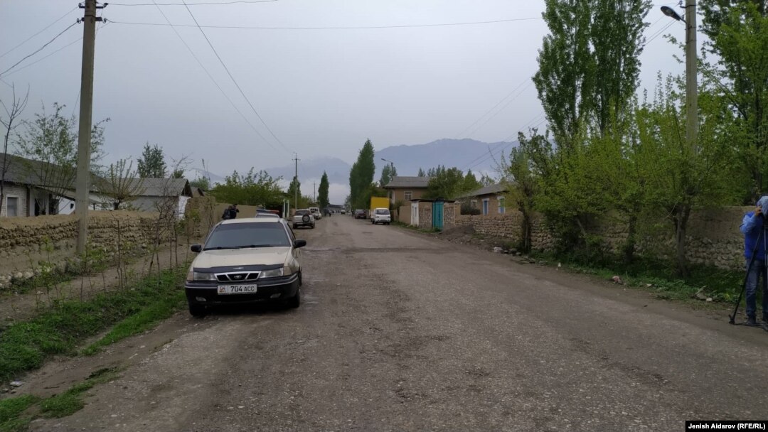 Баткен районундагы Ак-Сай айылы. Сүрөт мурда тартылган. 