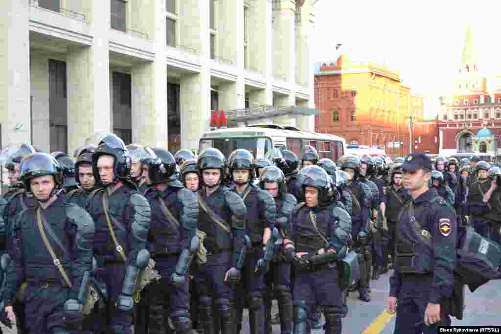 Москва, Манежная, 18 июля 2013