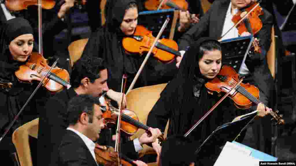 ارکستر سمفونی تهران