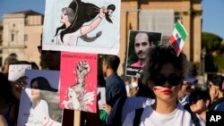 Tubim në Itali në mbështetje të protestave në Iran. Fotografi ilustruese.
