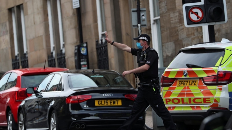 Напади со нож во Глазгов, осомничениот за нападите убиен