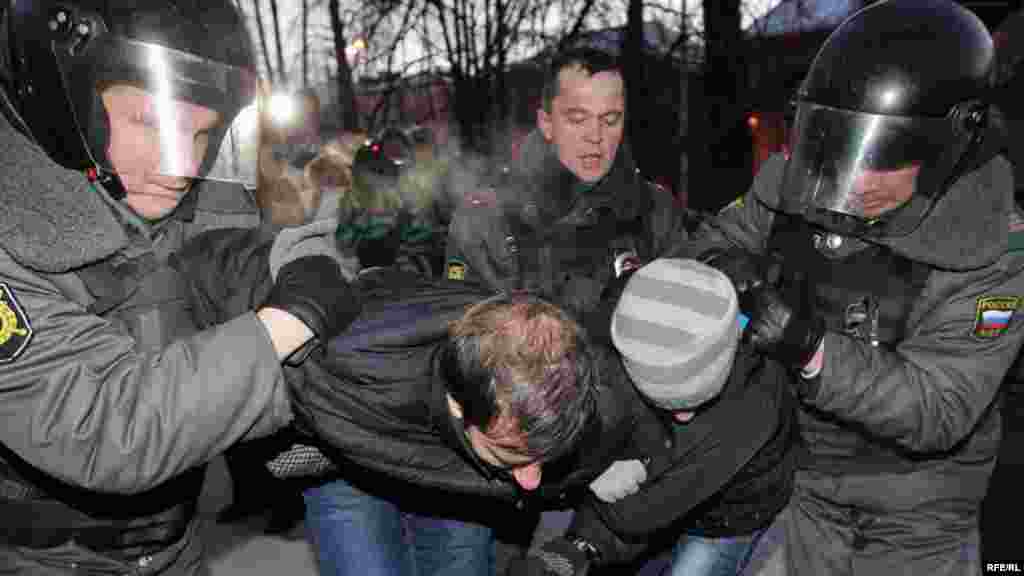 Москва.15 декабрь. "Эркенлъиялъул марш".