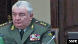 Начальник Генштаба ВС Армении, генерал-полковник Юрий Хачатуров (архив)