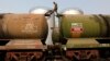 سینوپک چین خرید نفت ایران را «نصف کرد»