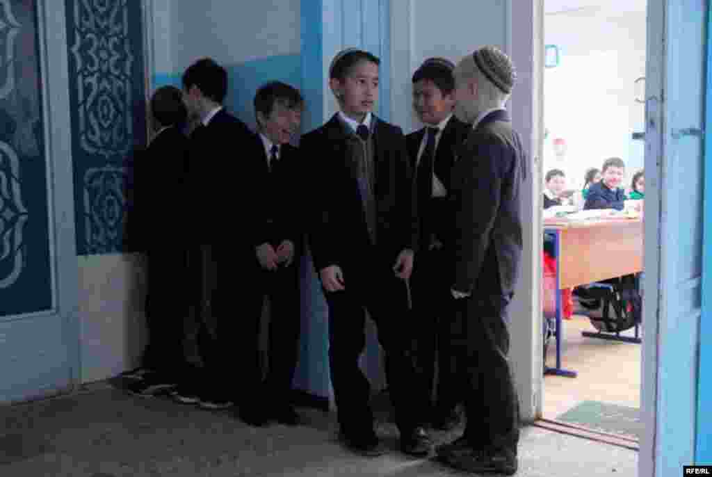 Russian School In Turkmenistan #18