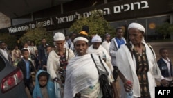  تصویر مربوط به مهاجران یهودی اتیوپی است که سال ۲۰۱۱ به اسرائیل آمدند.