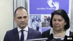 Министерот за здравство Венко Филипче во посета на Детската клиника