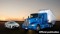شرکت تویوتا  قصد دارد اولین کامیونی را که با پیل سوختی‌ هیدروژنی کار می‌کند به بازار عرصه کند. منبع سایت تویوتا