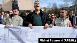 Demonstracije ispred Parlamenta BiH u Sarajevu