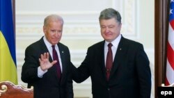 Віцепрезидент США Джо Біден на пресконференції у Києві з президентом України Петром Порошенком, 16 січня 2017 року