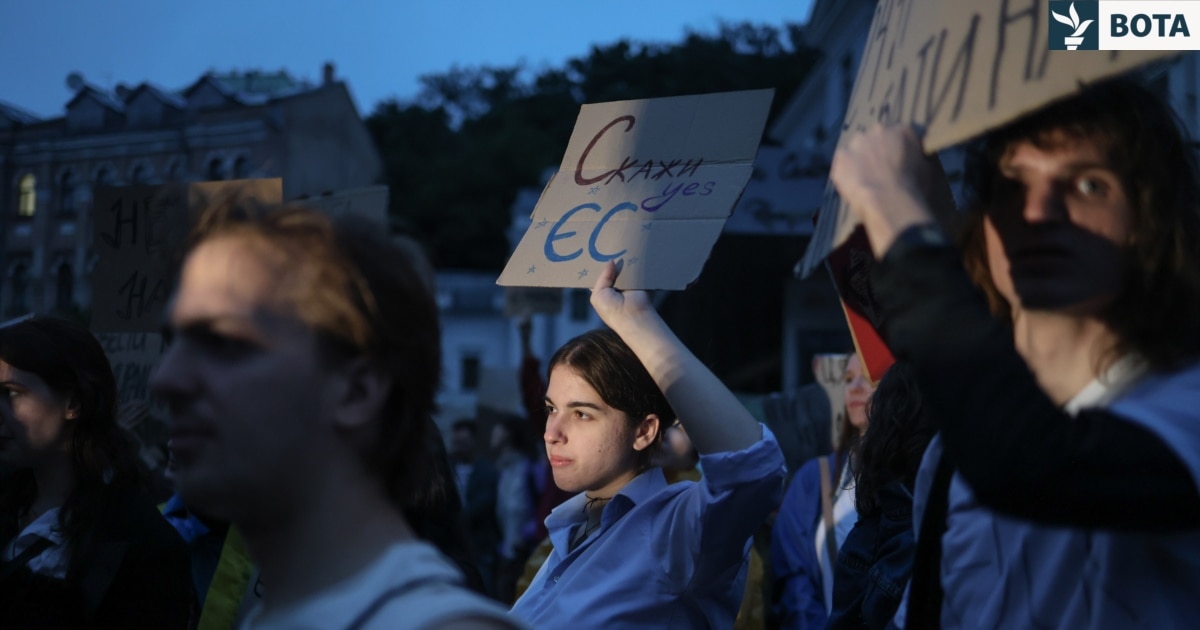 Hapat e radhës në hetimet e korrupsionit të nivelit të lartë në Ukrainë