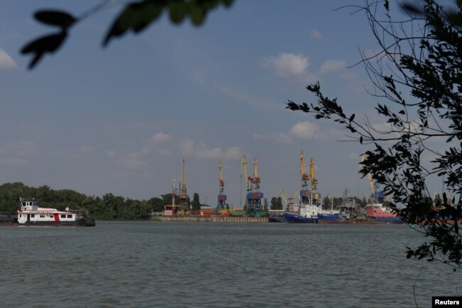 Вид на порт Ізмаїл з Плауру, Румунія, 5 вересня 2023 року