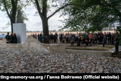 A memorial to the massacre at Lypovets