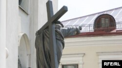 Статуя гарадзенскага Катэдральнага касьцёлу
