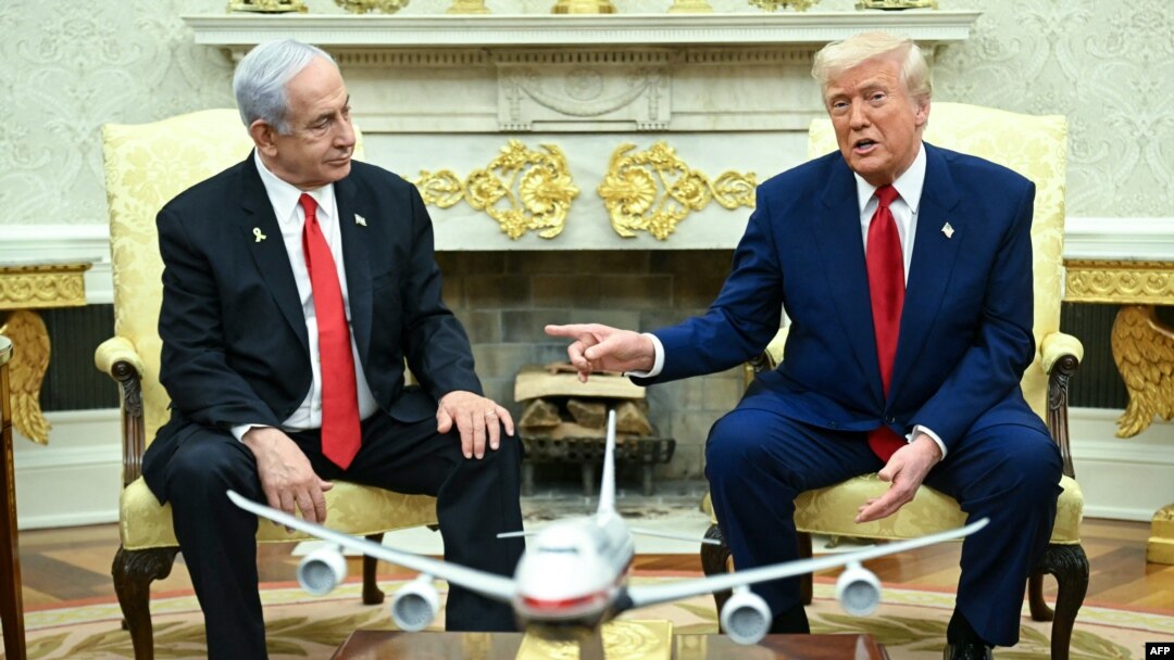 Биньямин Нетаньяху и Дональд Трамп на встрече в Белом доме, Вашингтон, 7 апреля 2025 года