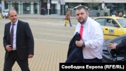 Делян Пеевски при едно от редките си посещения в Народното събрание