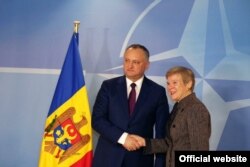 Igor Dodon și Rose Gottemoeller