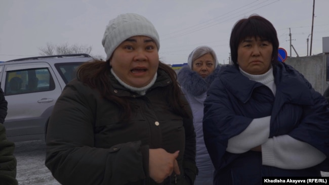 Сотрудники муниципального парка жалуются на нарушение трудовых прав. Восточно-Казахстанская область, Семей. 26 декабря 2019 года.