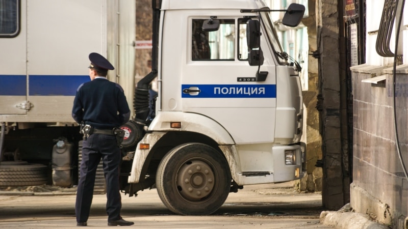 Жителя Симферополя обвиняют в оскорблении полицейского 