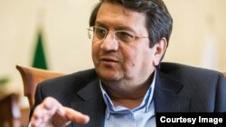 عبدالناصر همتی، رئیس کل بانک مرکزی