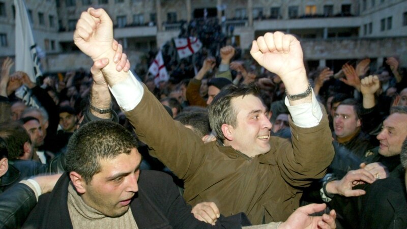 Соискателей гражданства Грузии не будут спрашивать про Саакашвили и оккупацию