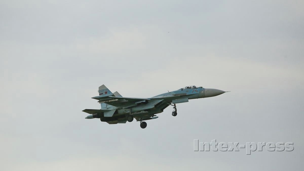 Su-34 crashed near Voronezh.  The crew ejected