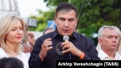 Михаил Саакашвили на митинге своих сторонников в Одессе