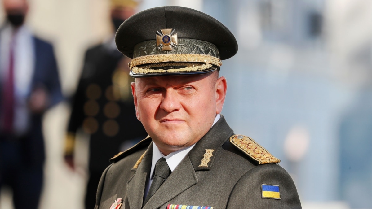 Україна не планує наступальних операцій на Донбасі – головнокомандувач ЗСУ