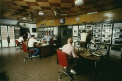 Munich – RFE/RL employees in a control room that transmitted radio broadcasts to the USSR and countries of Eastern Europe.