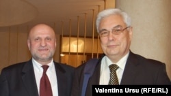 Ion Stavilă, ambasadorul R. Moldova la Kiev și omologul său ucrainian la Chișinău, Sergei Pirojkov