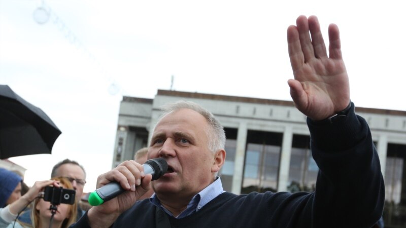 Лидер белорусской оппозиции Статкевич «заочно» арестован на 15 суток