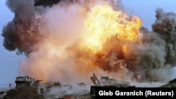 Знищення ракети СС-24 на полігоні у Первомайську 29 вересня 1998 року. Ці стратегічні ракети були здатні нести ядерні боєзаряди
