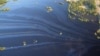 В Авачинской бухте на Камчатке случился разлив нефтепродуктов