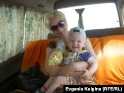 Наталья Воронина с внуком
