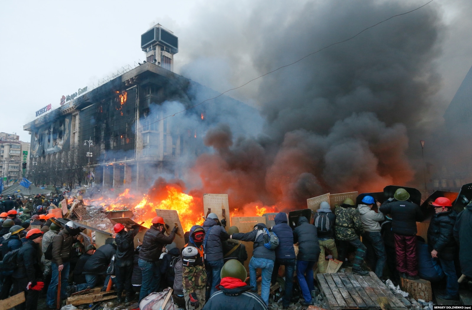Революція гідності. Київ, майдан Незалежності, 19 лютого 2014 року