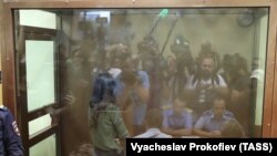 Кристина Хачатурян, яке аз хоҳарон, ки ба куштор муттаҳам шуд