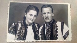 Розстріляний у 1949 році брат Андрій Грицак, директор місцевої школи, з дружиною