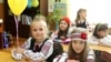 Навчальний рік в українських школах розпочинається з вересня. 