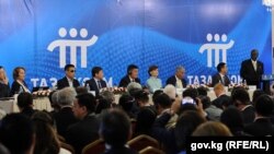 На презентации программы «Таза коом». 30 мая 2017 года.