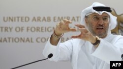 انور قرقاش، وزیر مشاور در امور خارجه امارات متحده عربی. 