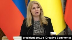 Президентка Словаччини Зузана Чапутова: «Наша єдність піддається випробуванню. Ті, хто стверджує, що наші заходи не працюють, або, що ми повинні зосередитися на власних інтересах, – помиляються»