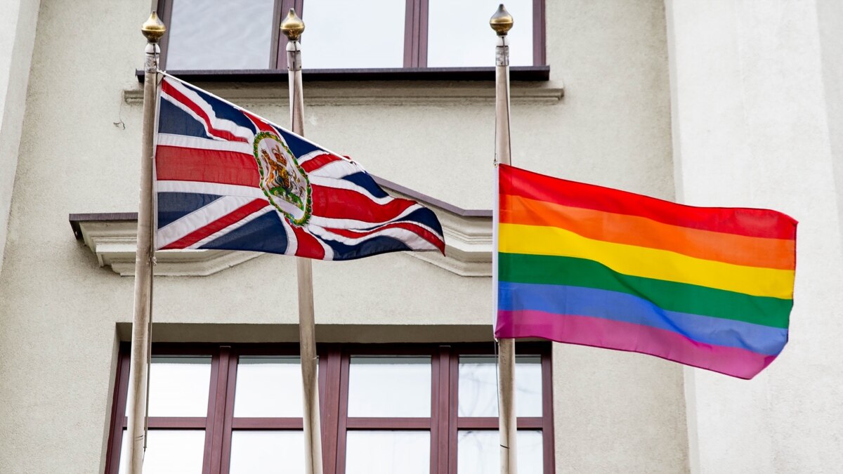 В правительстве Великобритании появился спецпредставитель по правам ЛГБТ