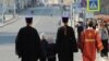 Батьки на Камчатці протестують проти «зомбування дітей» російськими священиками
