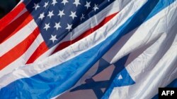 بیرق‌های ملی امریکا و اسرائیل